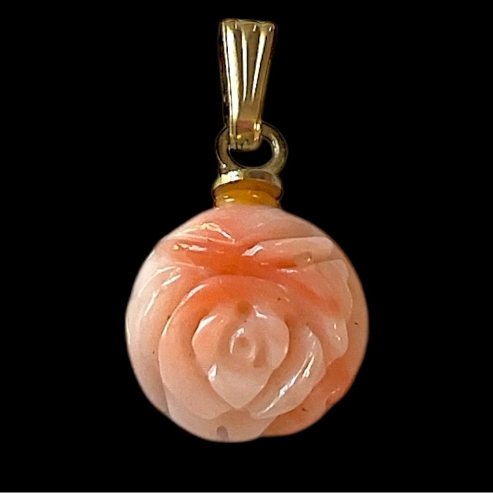 Vintage 12k Gold Filled Carved Flower Angel Skin Coral Small Pendant